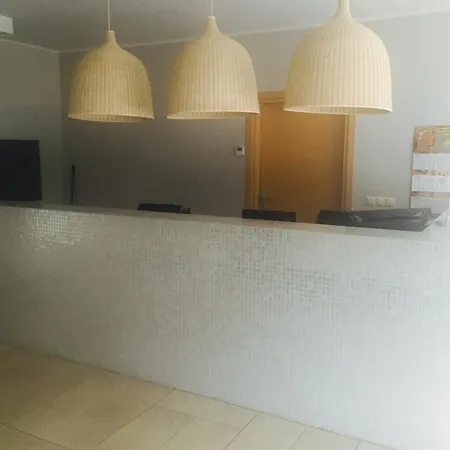 Biały Hampton W Playa Baltis Międzyzdroje