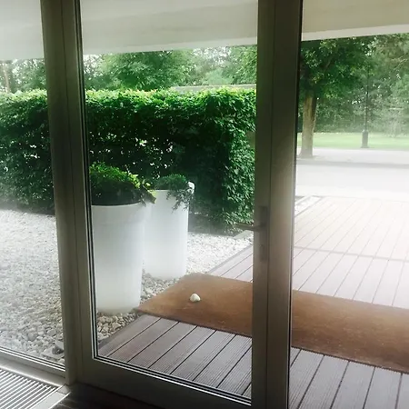 Biały Hampton W Playa Baltis Apartament