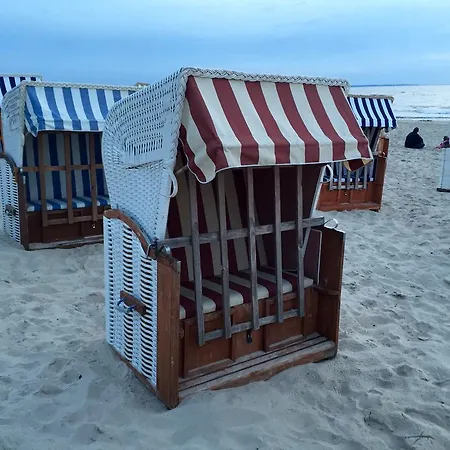 Bialy Hampton W Playa Baltis Apartmán