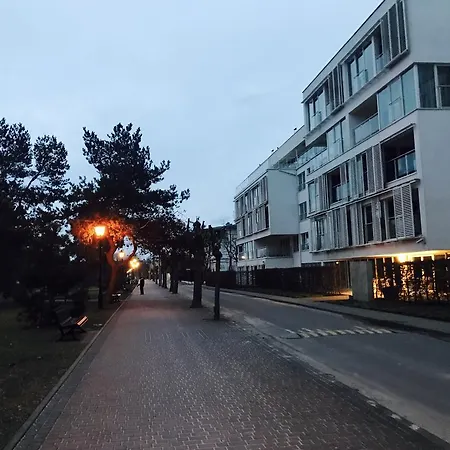 Biały Hampton W Playa Baltis Apartament