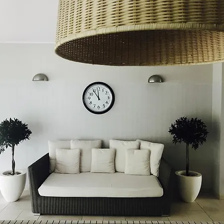 Bialy Apartament Hampton W Playa Baltis *