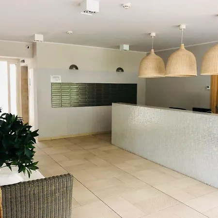 Apartament Biały Hampton W Playa Baltis *