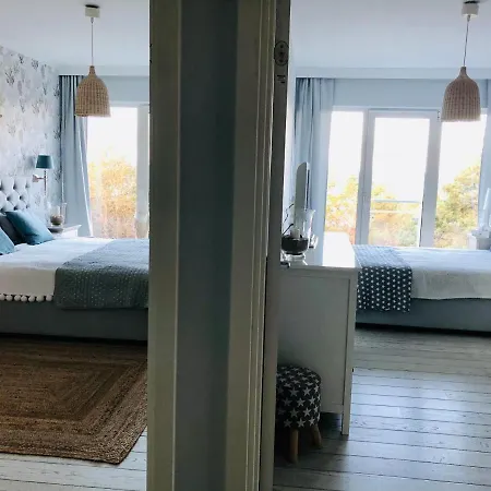 Bialy Hampton W Playa Baltis Apartman