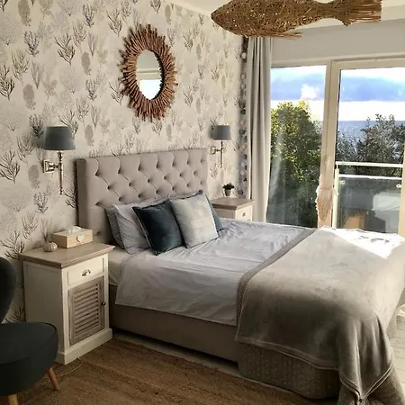 Bialy Apartament Hampton W Playa Baltis *