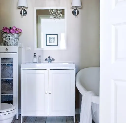 Bialy Hampton W Playa Baltis