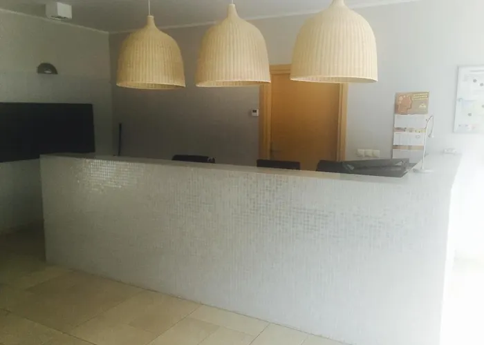 Bialy Hampton W Playa Baltis Miedzyzdroje